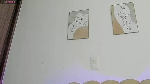 Tamaraa_Serra from StripChat