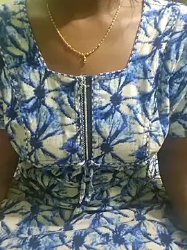 Freechat TAMIL-URVASHI on StripChat