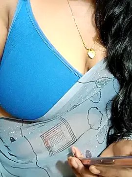 Freechat TAMIL-URVASHI on StripChat