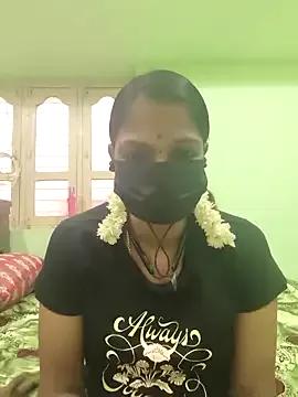Tamil_Ishu from StripChat is Freechat