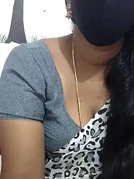 Tamil_Meera12 on StripChat