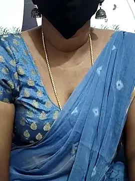 Tamil_Meera12 on StripChat