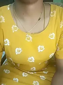 Private tamil_thaara03 on StripChat