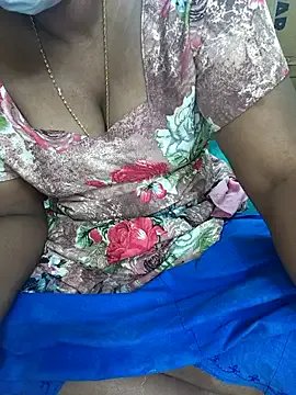 Freechat Tamilselviroja- on StripChat