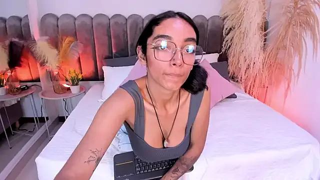 Tangi_soul from StripChat is Freechat
