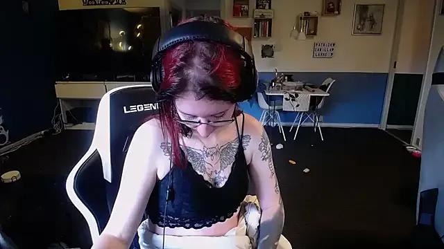 TattooedGirlDK from StripChat is Freechat