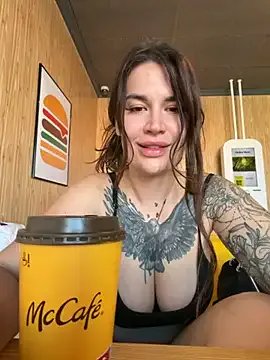Freechat TattooGirlAlia on StripChat