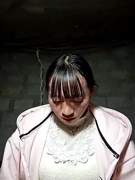 tcm-cute from StripChat is Freechat