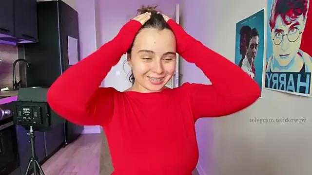 Tenderalise on StripChat