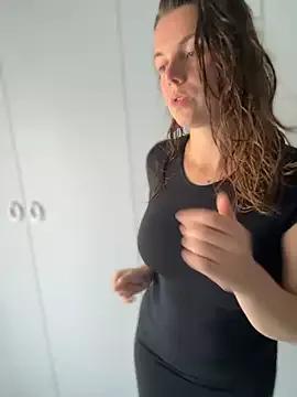 TenderLaGlamor from StripChat