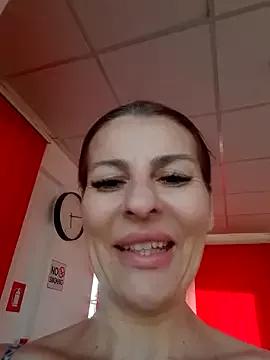 TessaKlarn from StripChat