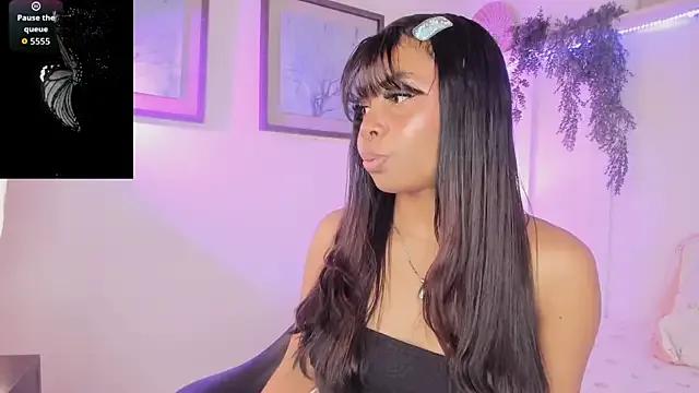 theLayla_DH from StripChat is Freechat