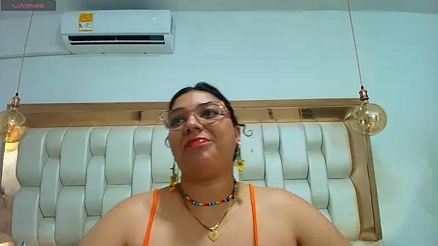 StripChat TiffantyAndStacy  is Freechat  TiffantyAndStacy — Satcy sucks tiff's tits x 1min