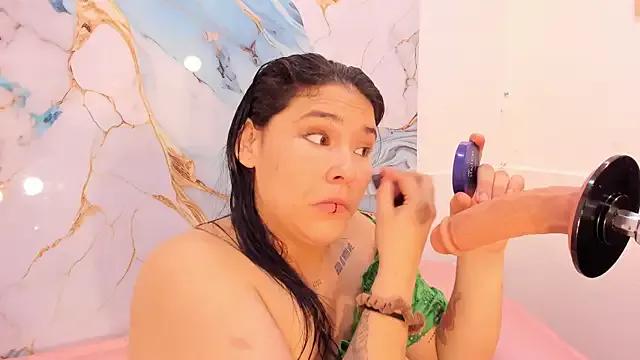 TIFFANY_GLOW__ from StripChat is Freechat