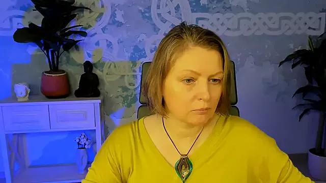 TiffanyBrauny from StripChat is Freechat