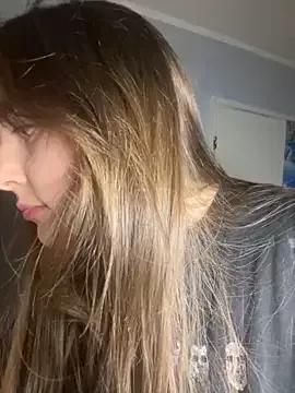 Private Topvi_ on StripChat