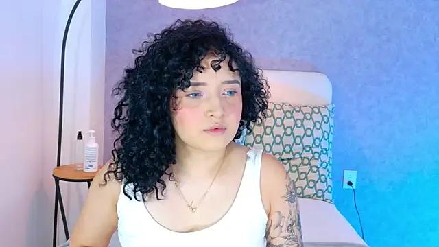 Freechat Tracielowe_w on StripChat