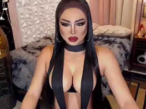 TRANSLUNAA from StripChat is Freechat