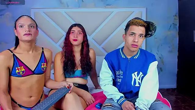 Freechat TrioPecadoVIP on StripChat