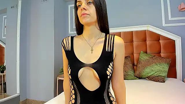 TwistedHoney_ from StripChat is Freechat