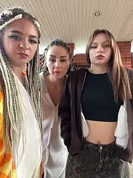 Group TwixCouple on StripChat