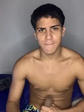 StripChat tylerwarron is Freechat tylerwarron — Quieren ver mi leche