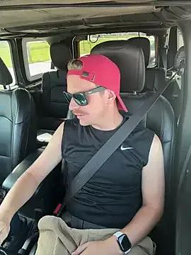 uncut_luke from StripChat is Freechat