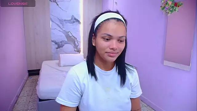 Valentina_Cortezz from StripChat is Freechat