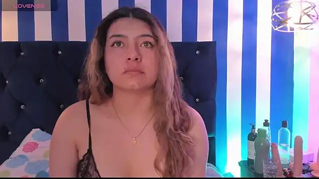 valeria_rouse28 from StripChat is Freechat