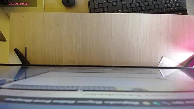 VALERYMIRAX from StripChat is Freechat