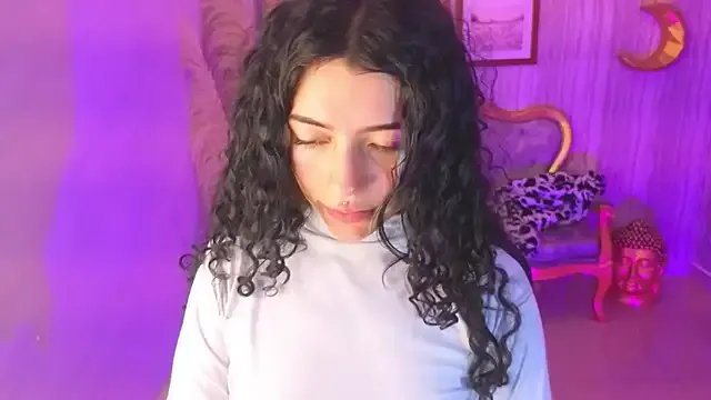 Freechat valkiria_ardent_s on StripChat