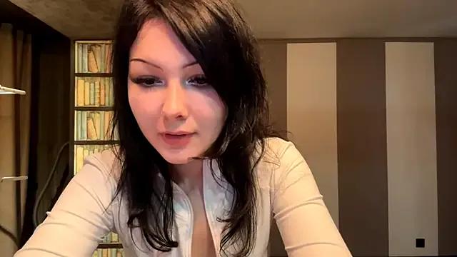 velvet__night from StripChat is Freechat