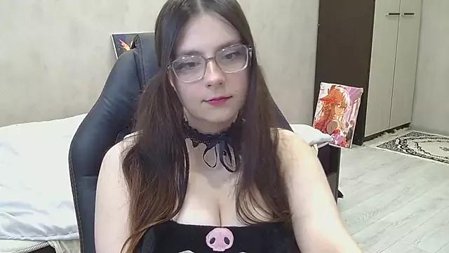 Velvet_ShySilk from StripChat is Freechat