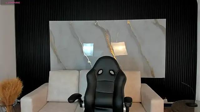 StripChat VenusCooper is Freechat VenusCooper — Fingers In My Pussy