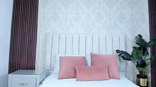 Veronica_gb from StripChat is Freechat