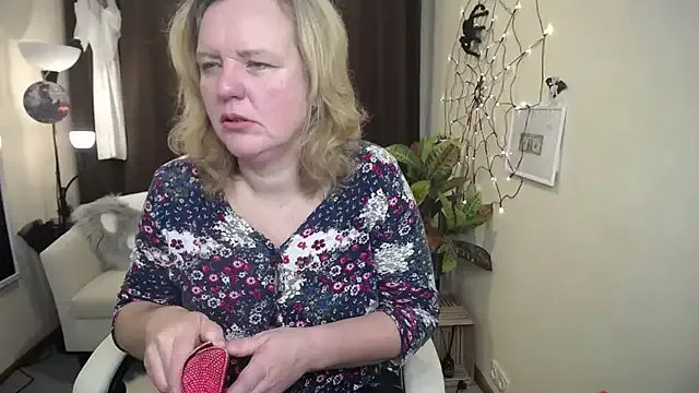 Private VestaWoody on StripChat