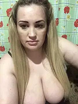 VikiiStoun from StripChat is Freechat
