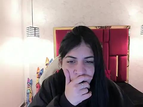 Violet_m from StripChat is Freechat
