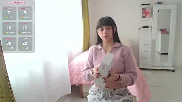 violetta_blackk from StripChat is Freechat