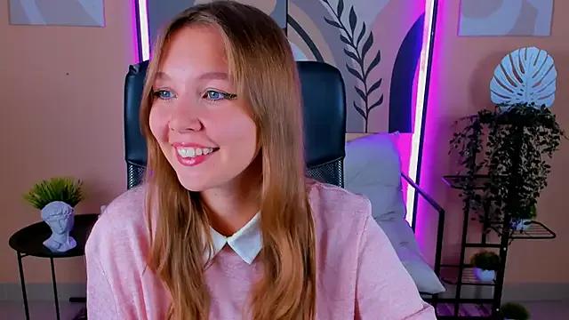 VivianGutierrez from StripChat is Freechat