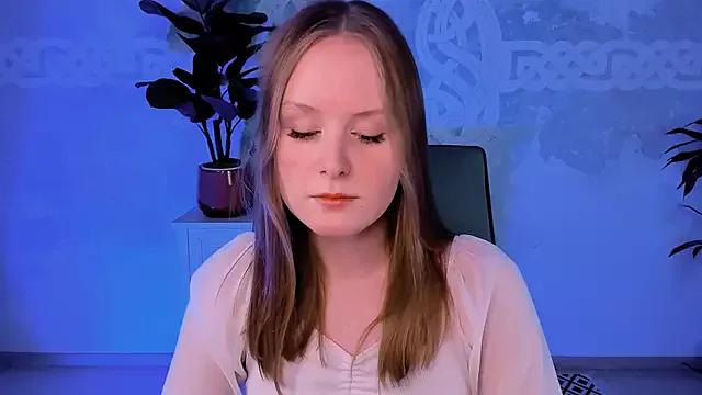 VivienLeeigh from StripChat