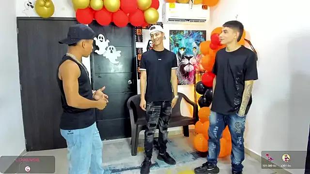 StripChat Voyeurism_guyss is Freechat Voyeurism_guyss — FUCKING A SKINNY BOY HARD AND BAREBACK!!