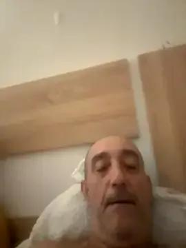 Freechat VyC7564 on StripChat