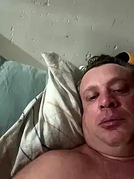 wellingtonmds from StripChat is Freechat