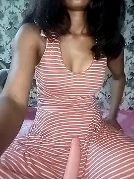 Whiskey-queen from StripChat is Freechat