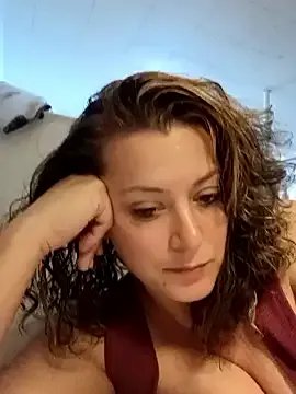 Freechat whitecream88 on StripChat