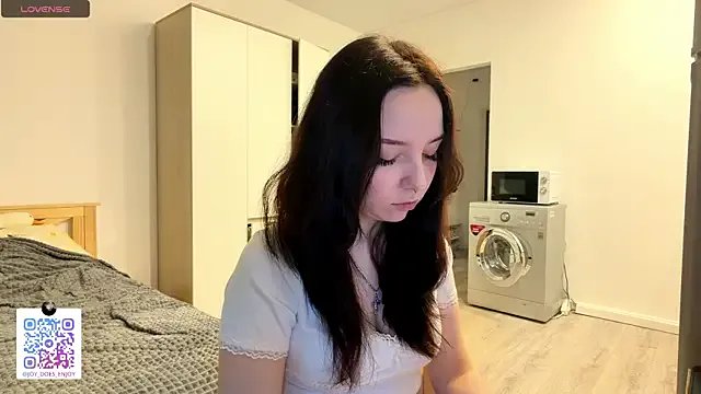 StripChat WhiteNoiseJoy is Freechat WhiteNoiseJoy — Lose bra again