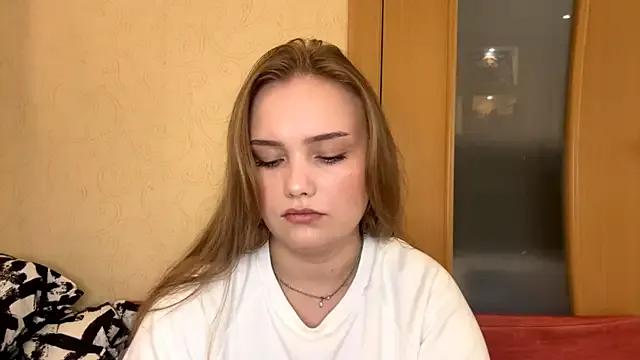 WillowSturiaIe from StripChat is Freechat