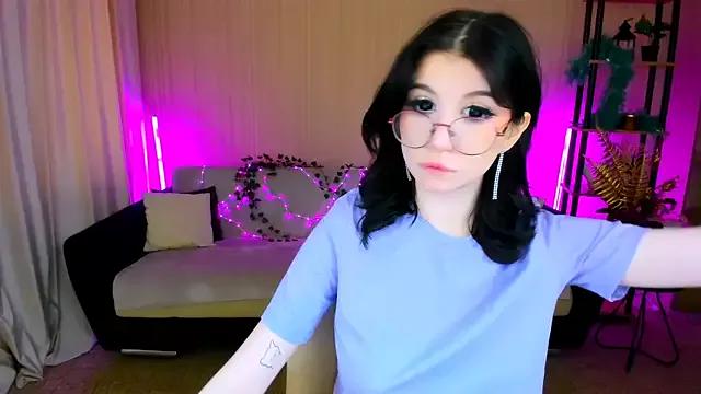 WondrousDiancee from StripChat is Freechat