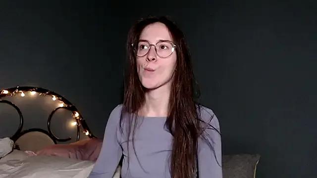 wow__kelly on StripChat 